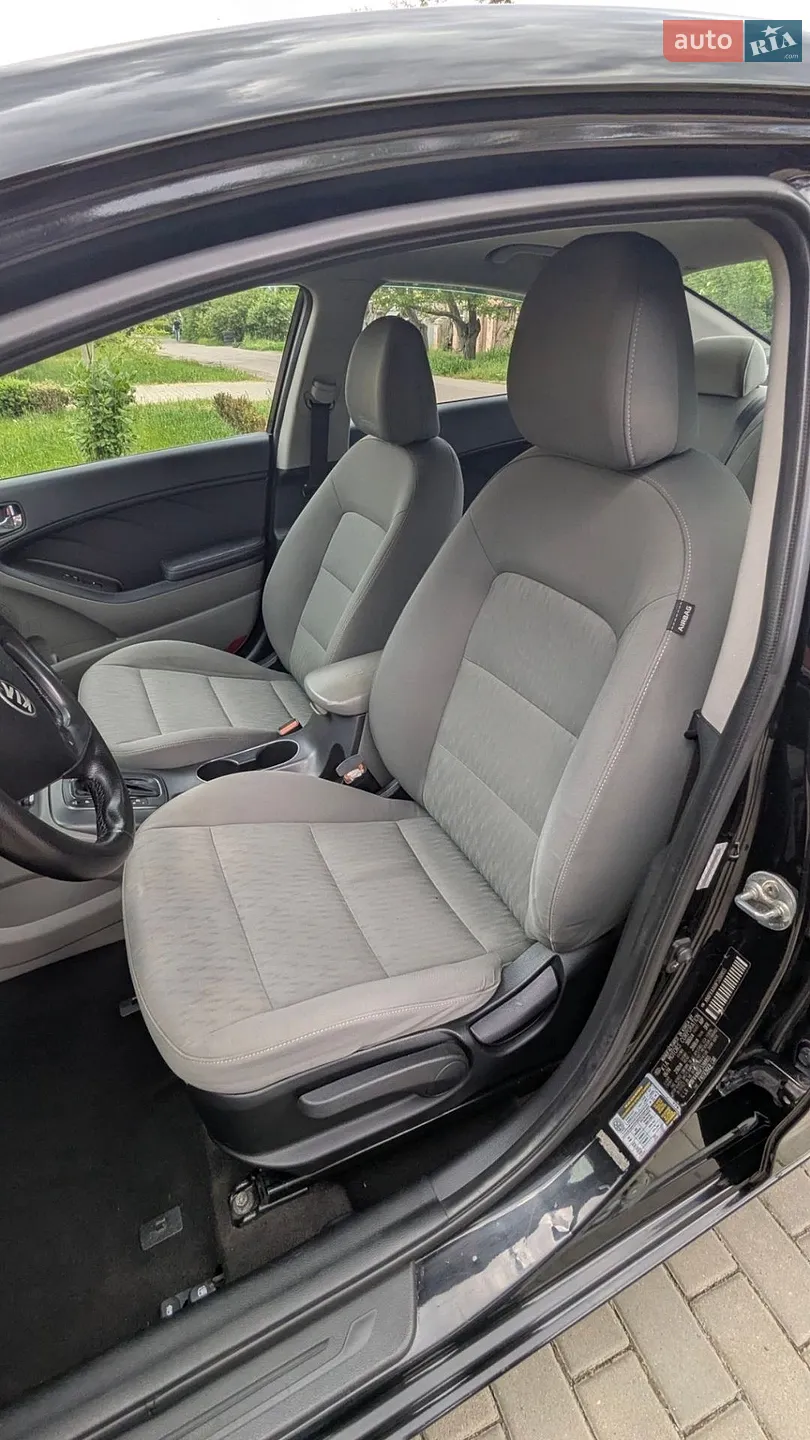 2014 Kia Forte - мініатюра 14