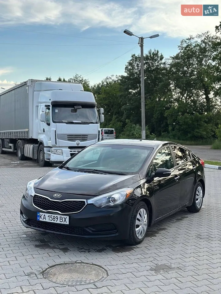 2015 Hyundai Elantra - мініатюра 12