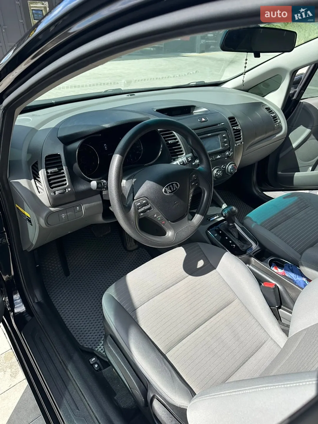 2016 Kia Forte - мініатюра 11