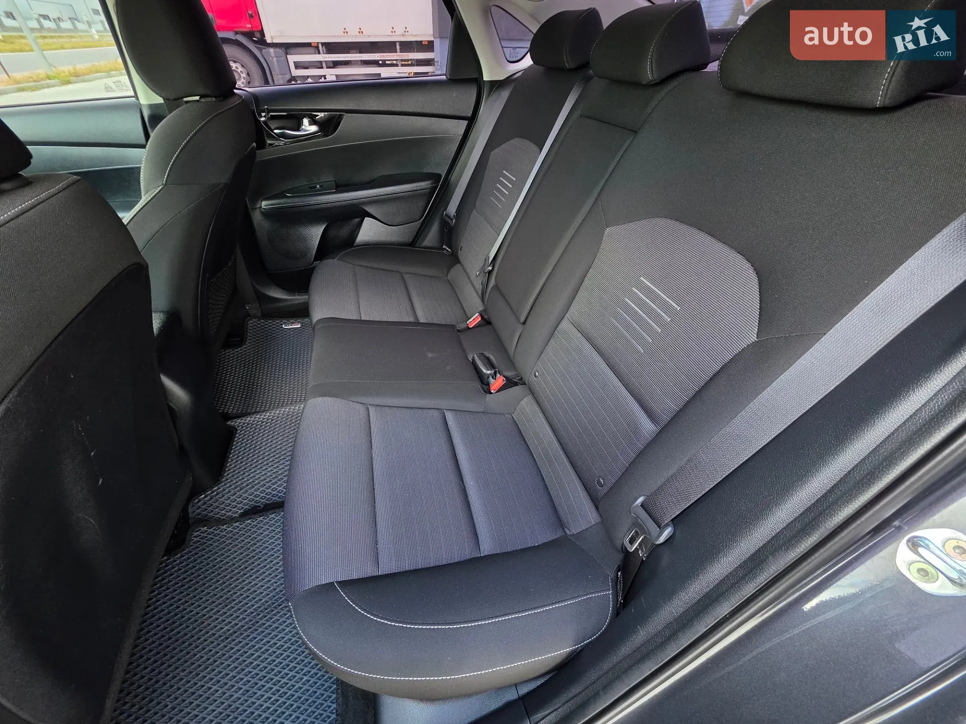 2019 Kia Forte - мініатюра 44