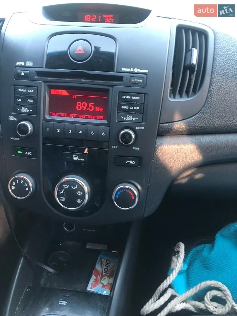 2012 Kia Forte - мініатюра 10