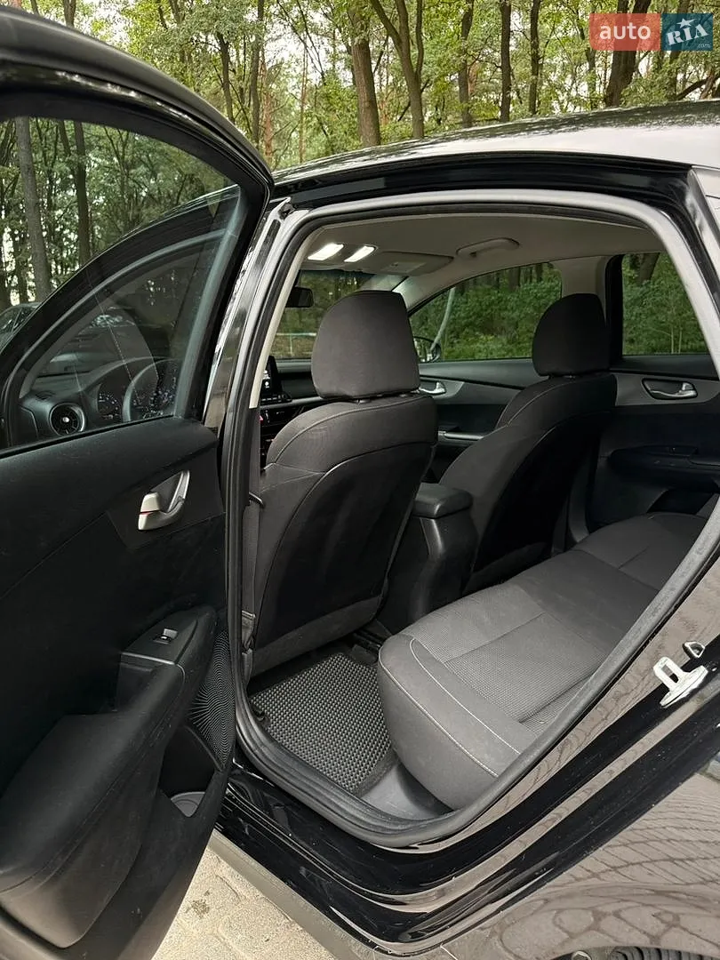 2018 Kia Forte - мініатюра 9