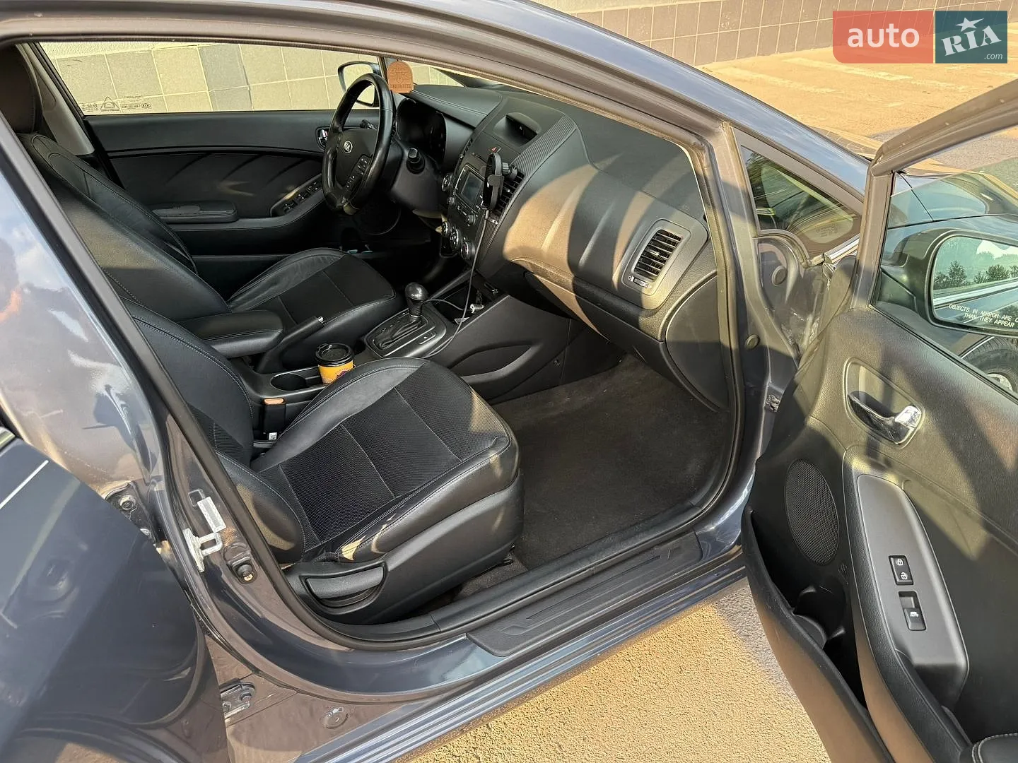 2014 Kia Forte - мініатюра 11