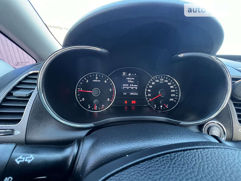 Седан Kia K3 2016 в Одессе