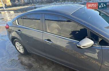 Седан Kia K3 2015 в Киеве
