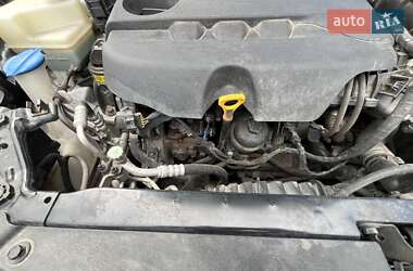 Седан Kia K3 2015 в 