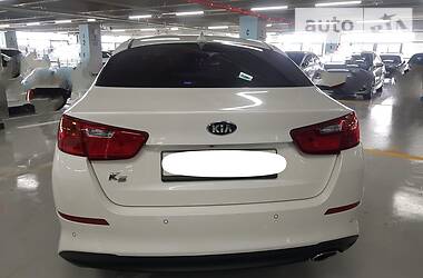 Седан Kia K5 2015 в Києві