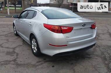 Седан Kia K5 2014 в Запоріжжі