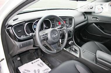 Седан Kia K5 2014 в Києві