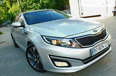 Седан Kia K5 2014 в Тернополе