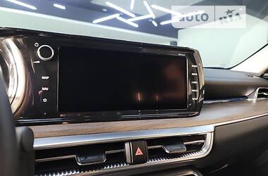 Седан Kia K5 2020 в 