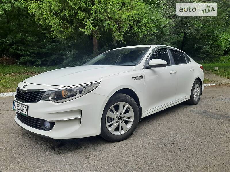 Седан Kia K5 2018 в Ивано-Франковске