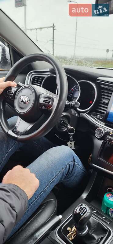 Седан Kia K5 2014 в Киеве