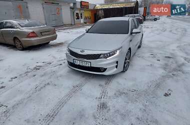 Седан Kia K5 2015 в 
