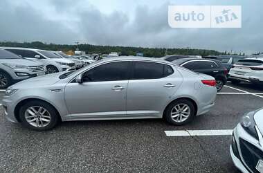 Седан Kia K5 2011 в Одессе