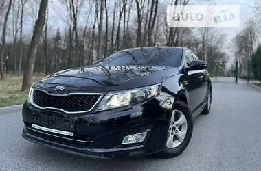 Седан Kia K5 2014 в Харкові