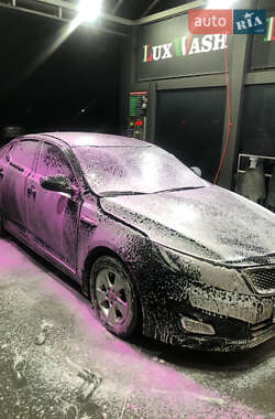 Седан Kia K5 2014 в 