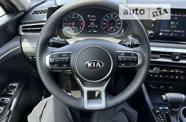 Седан Kia K5 2021 в Житомире