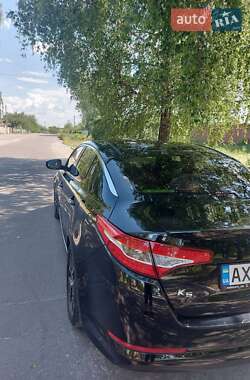 Седан Kia K5 2011 в Харькове