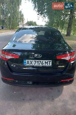 Седан Kia K5 2011 в Харькове