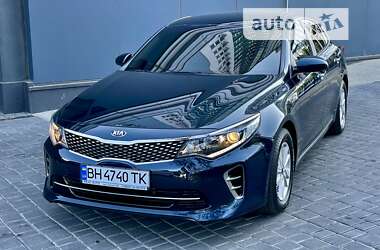 Седан Kia K5 2017 в Одесі