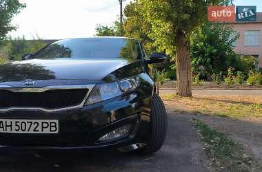 Седан Kia K5 2013 в 