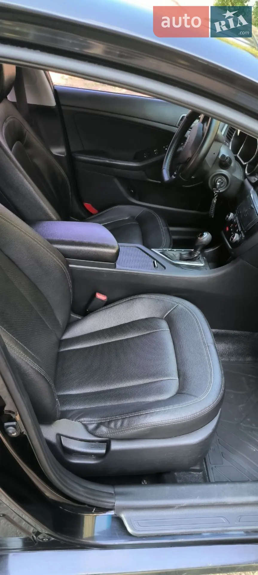2013 Kia K5 - мініатюра 17