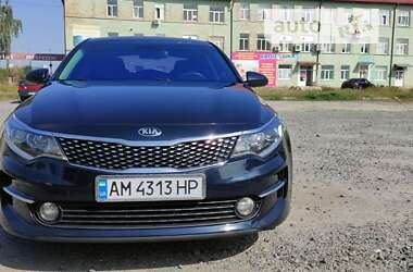 Седан Kia K5 2016 в Бердичеві