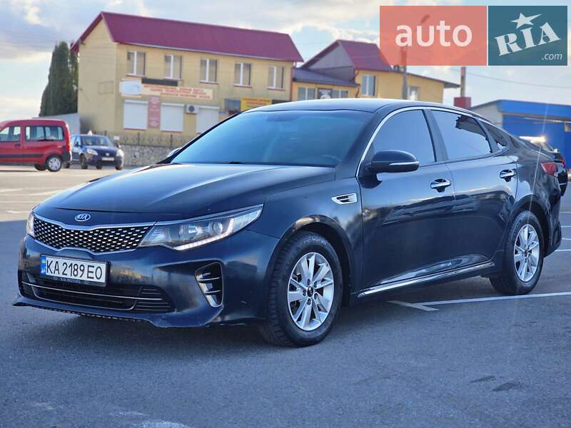 Седан Kia K5 2017 в Тернополе