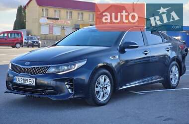 Седан Kia K5 2017 в Тернополі