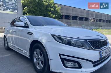 Седан Kia K5 2014 в Полтаве