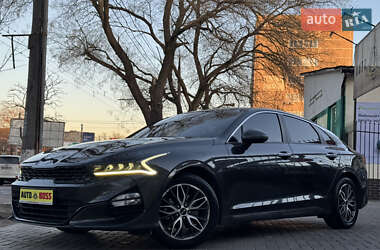 Седан Kia K5 2019 в 