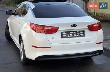 Седан Kia K5 2014 в Одесі