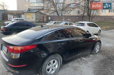 Седан Kia K5 2014 в 