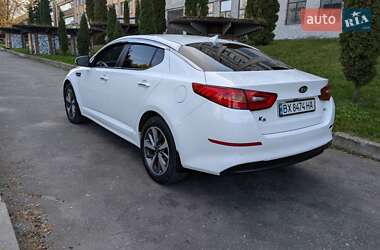 Седан Kia K5 2013 в Хмельницком