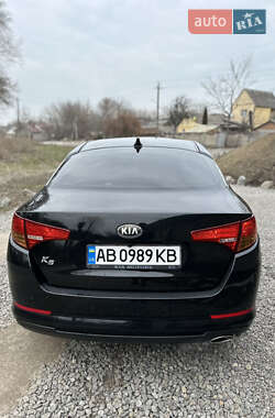 Седан Kia K5 2013 в Виннице