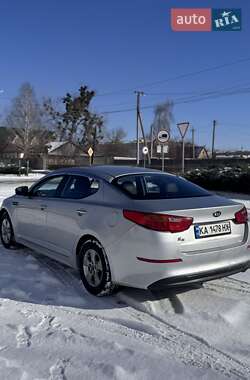 Седан Kia K5 2014 в 