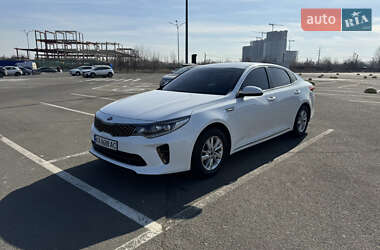 Седан Kia K5 2017 в Києві