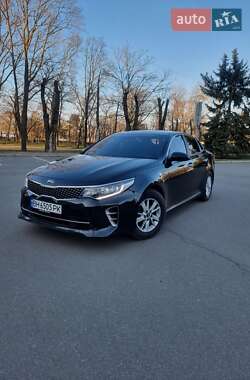 Седан Kia K5 2015 в Николаеве