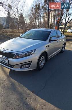 Седан Kia K5 2014 в 
