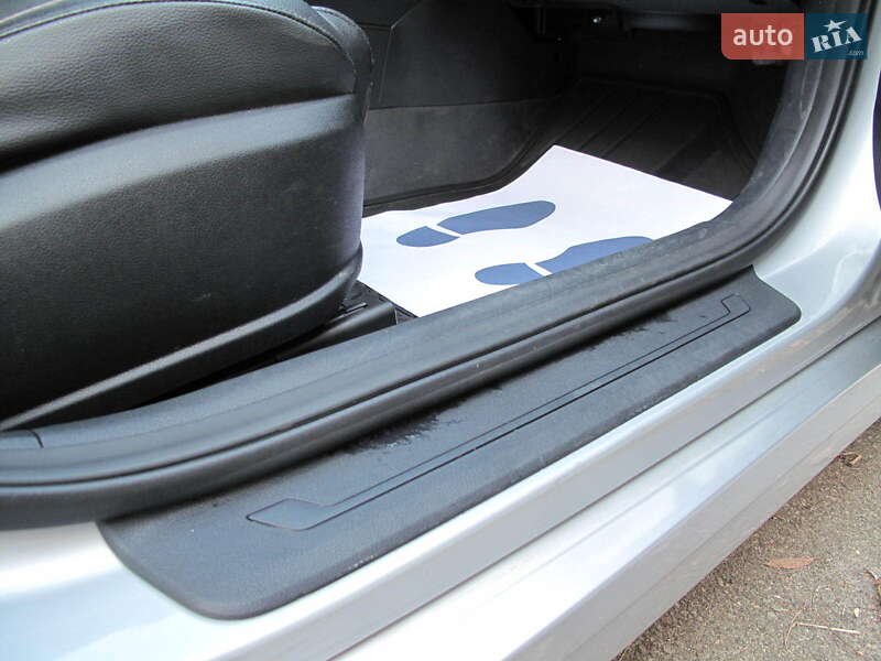 Седан Kia K5 2017 в Киеве фото 43 Седан Kia K5 2017 в Киеве