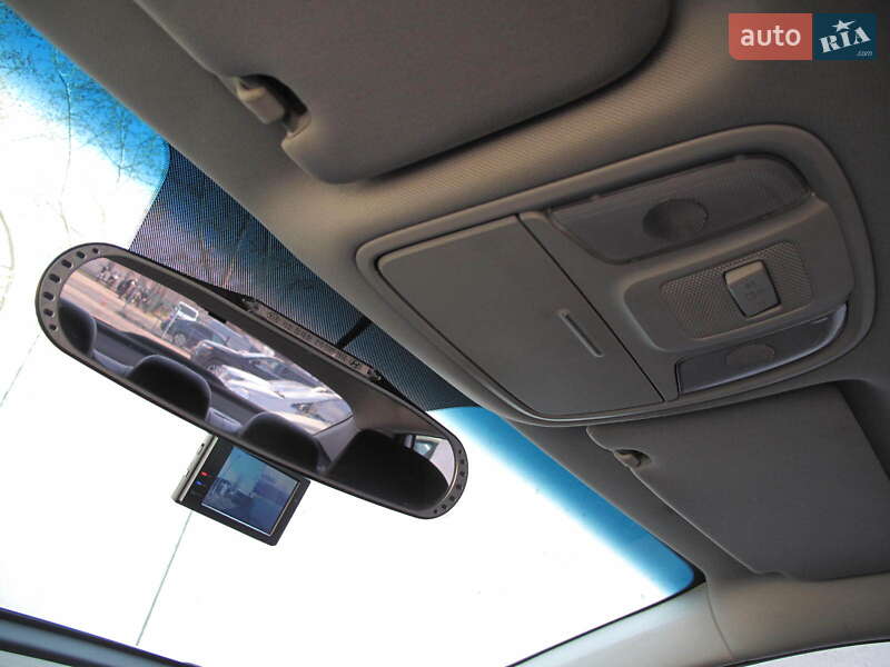 Седан Kia K5 2017 в Киеве фото 65 Седан Kia K5 2017 в Киеве