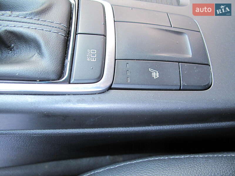 Седан Kia K5 2017 в Киеве