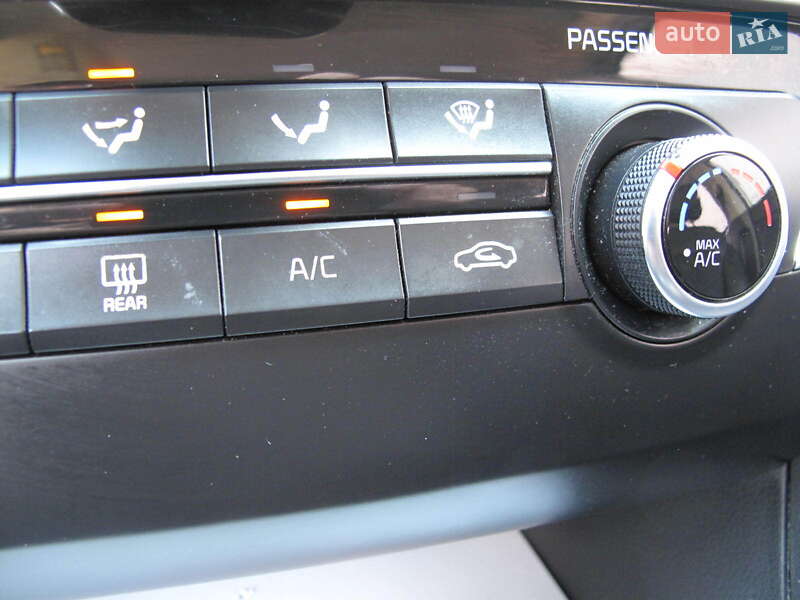 Седан Kia K5 2017 в Киеве фото 78 Седан Kia K5 2017 в Киеве