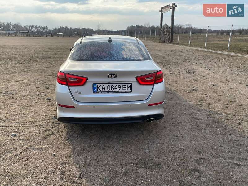 Седан Kia K5 2014 в Києві