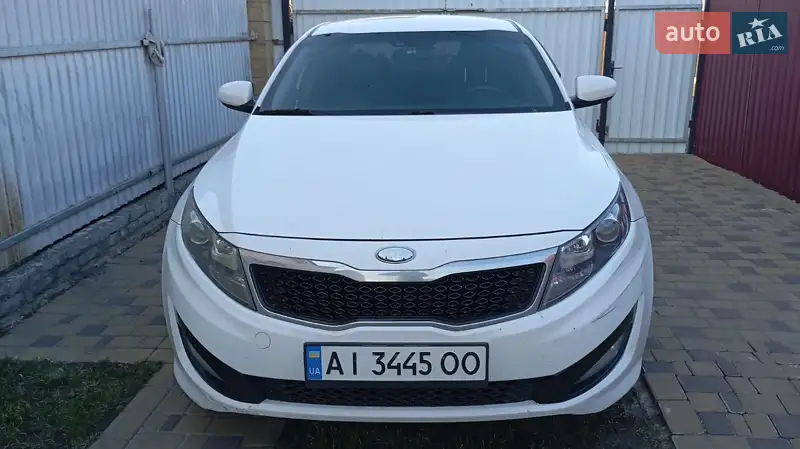 Седан Kia K5 2013 в 
