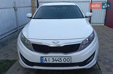Седан Kia K5 2013 в 
