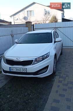 Седан Kia K5 2013 в 
