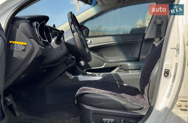 Седан Kia K5 2010 в 