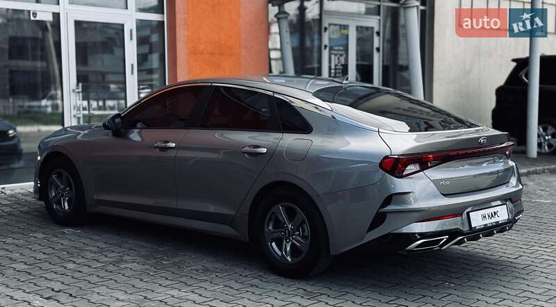 Седан Kia K5 2020 в Одессе